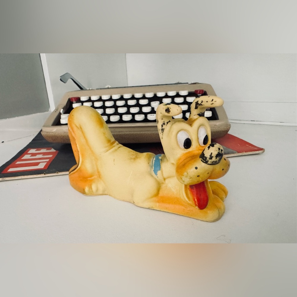 Vintage 1960s Walt Disney Productions Pluto Rubber Squeeze Toy Squeaker RARE
